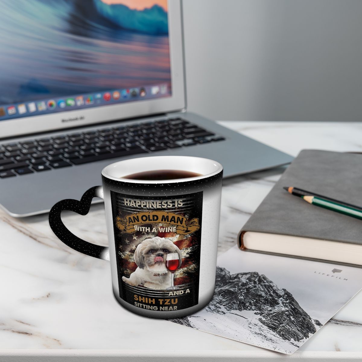 Coffee Tea Near - Kebahagiaan Adalah Seorang Orang Tua Dengan